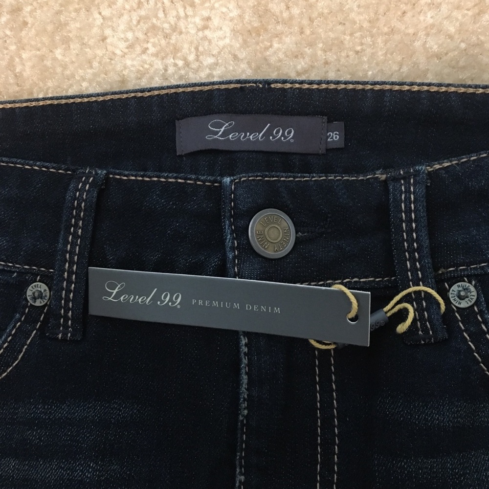 Level 99 skirt. - Picture 3 of 4